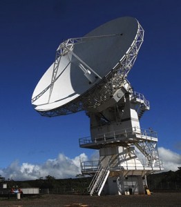 Mobile User Objective System antenna, Hawaii (Credit: U.S. Navy)